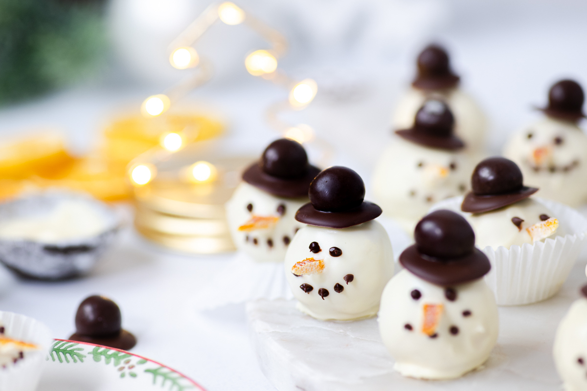 Snjegovići od bijele
čokolade i keksa